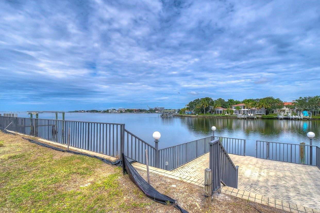BEACH PARK ISLE SUB - Land