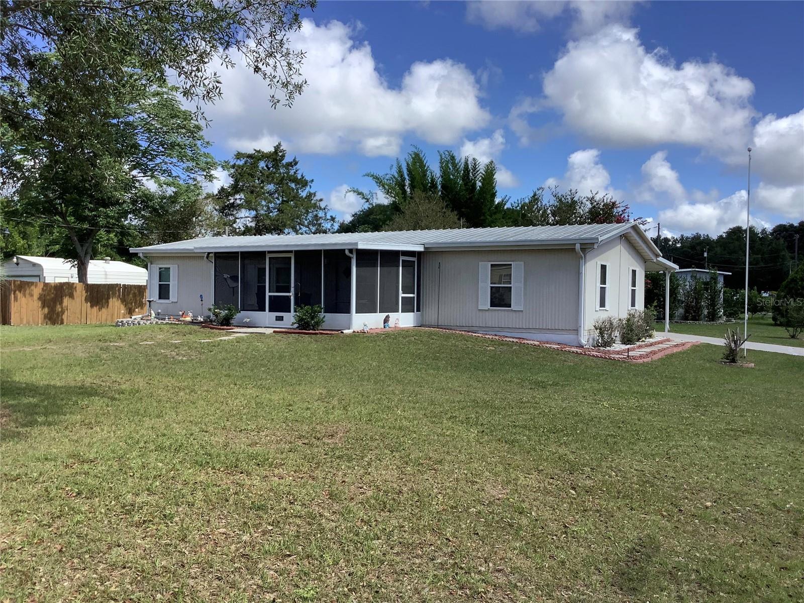 Photo 1 of 36 of 9685 SE 162ND PLACE mobile home