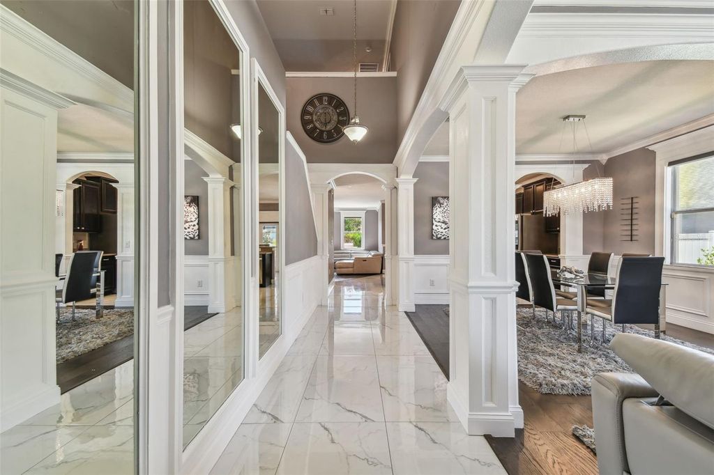 Photo of 1314 Oak Pond Street, Ruskin, FL 33570 (MLS # TB8396296)