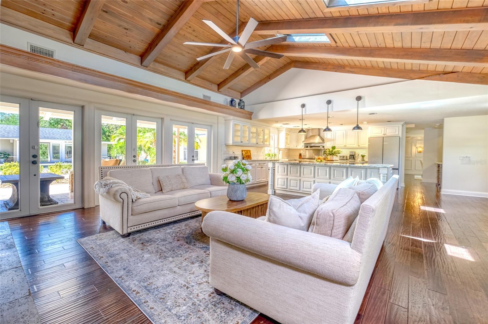 ACREAGE - Residential