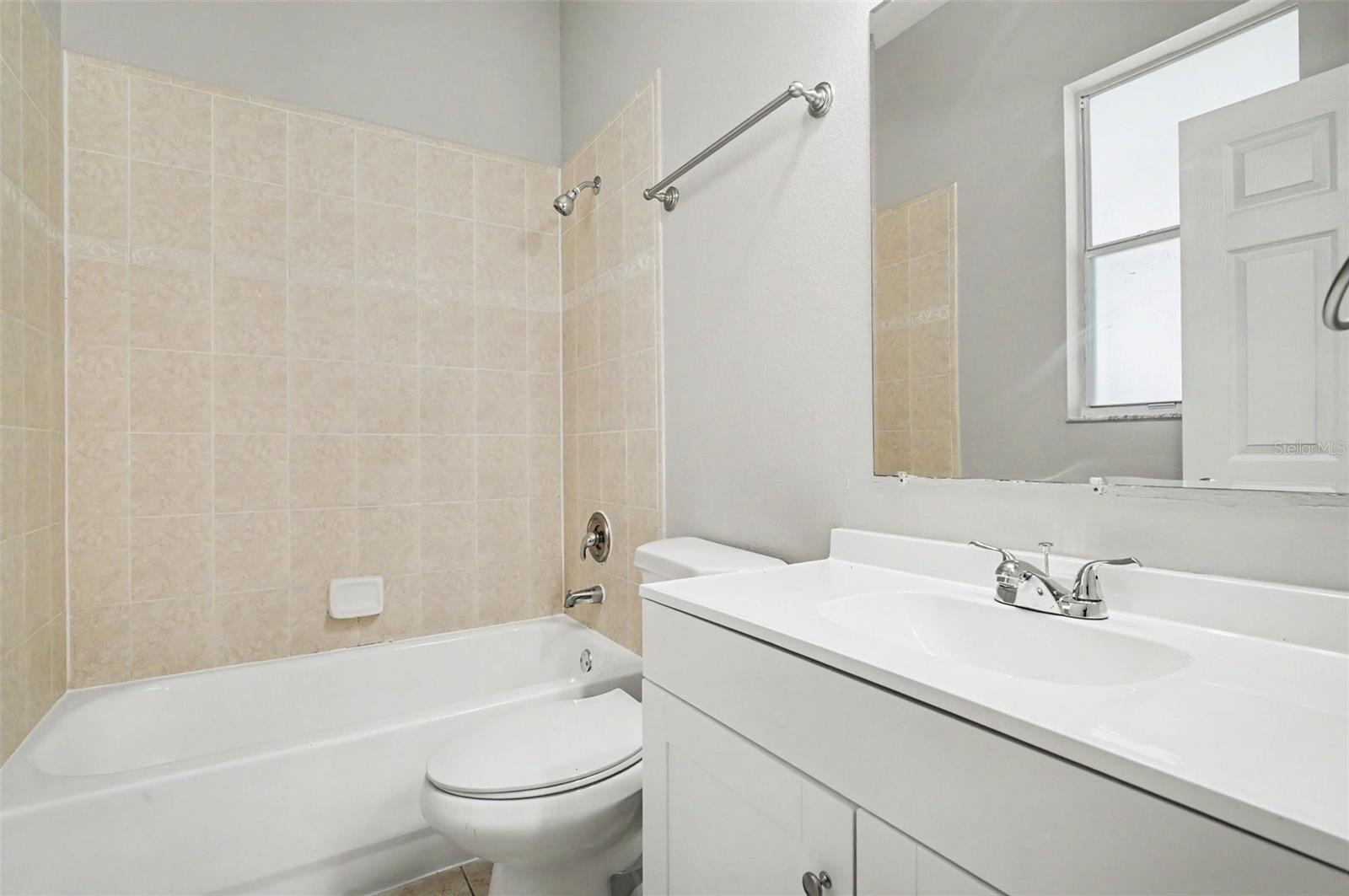 AVALON LAKES PH 01 VILLAGE I & J - Residential