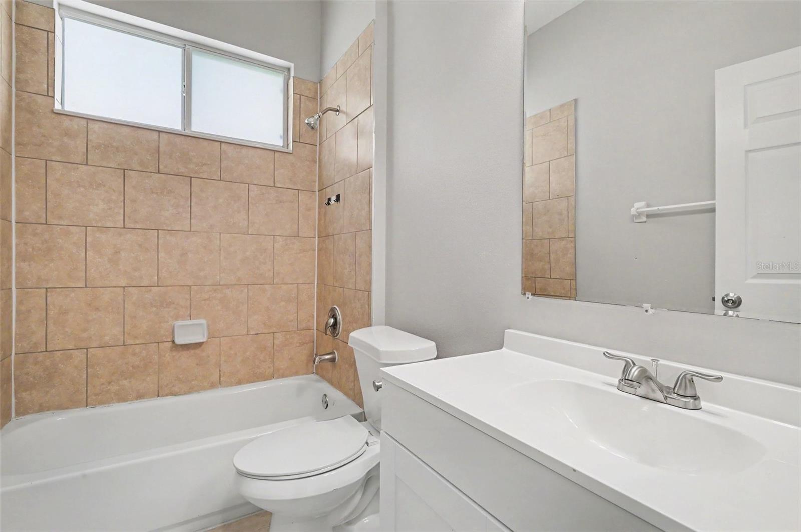 AVALON LAKES PH 01 VILLAGE I & J - Residential