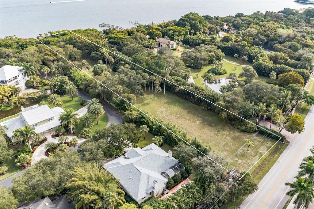 Photo of 7707 Midnight Pass Road, Sarasota, FL 34242 (MLS # A4630506)