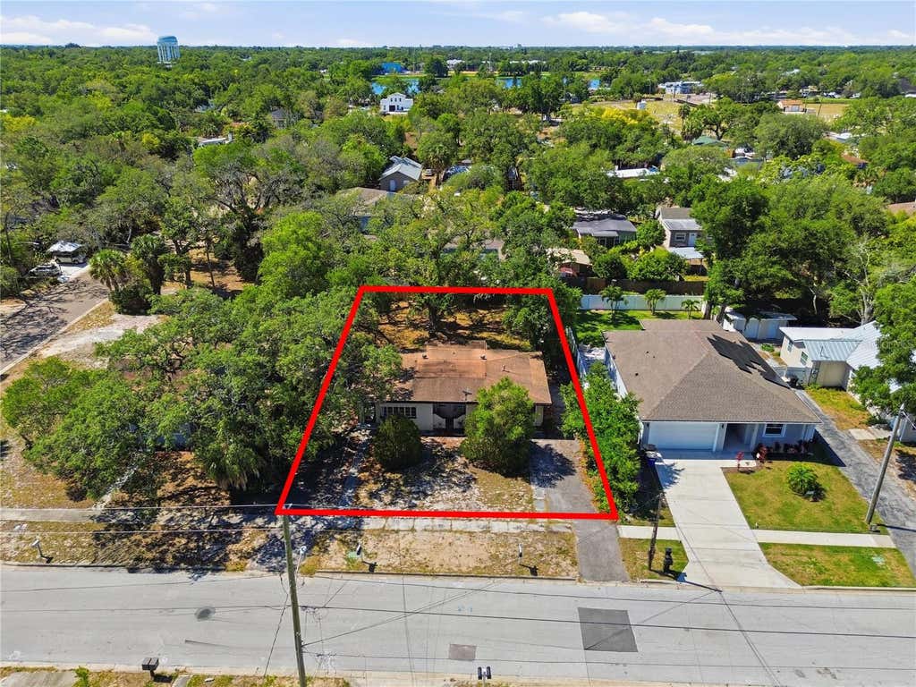 Photo of 831 Grand Central Street, Clearwater, FL 33756 (MLS # TB8536484)