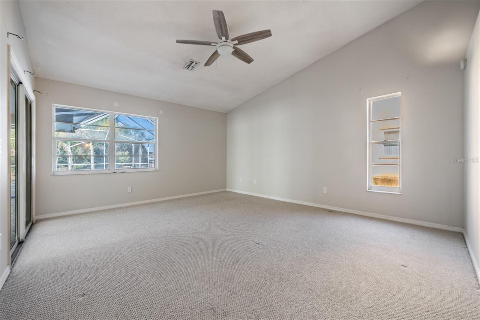 HUNTERS RIDGE - Residential