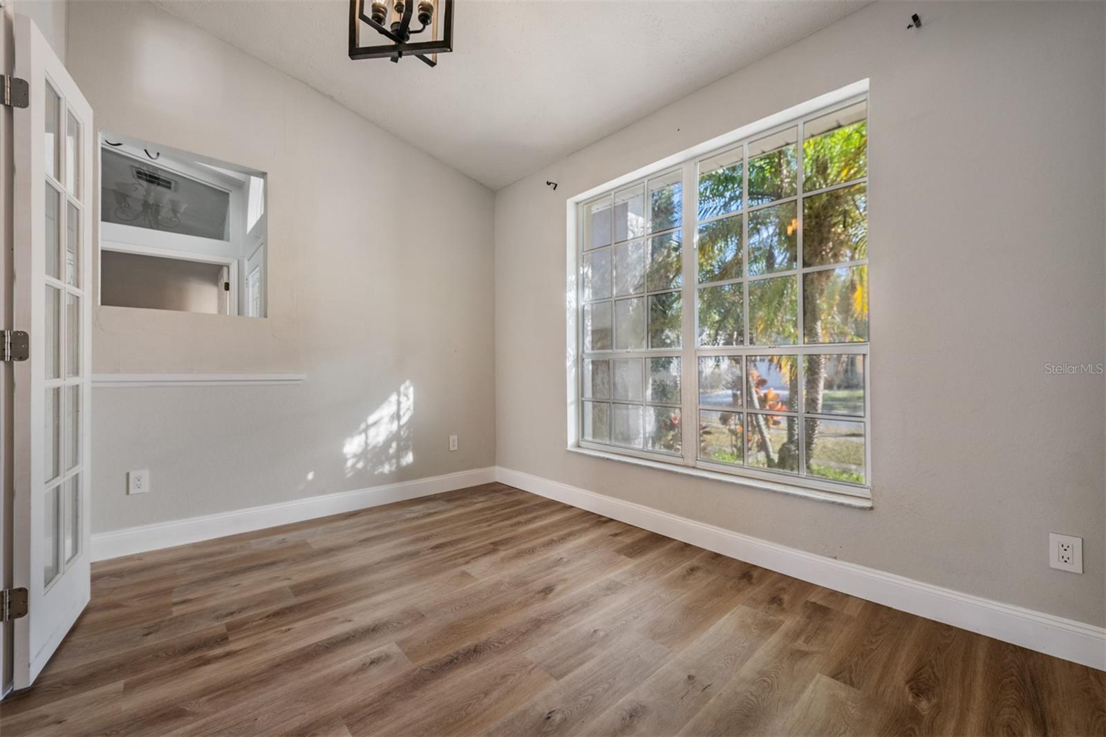 HUNTERS RIDGE - Residential