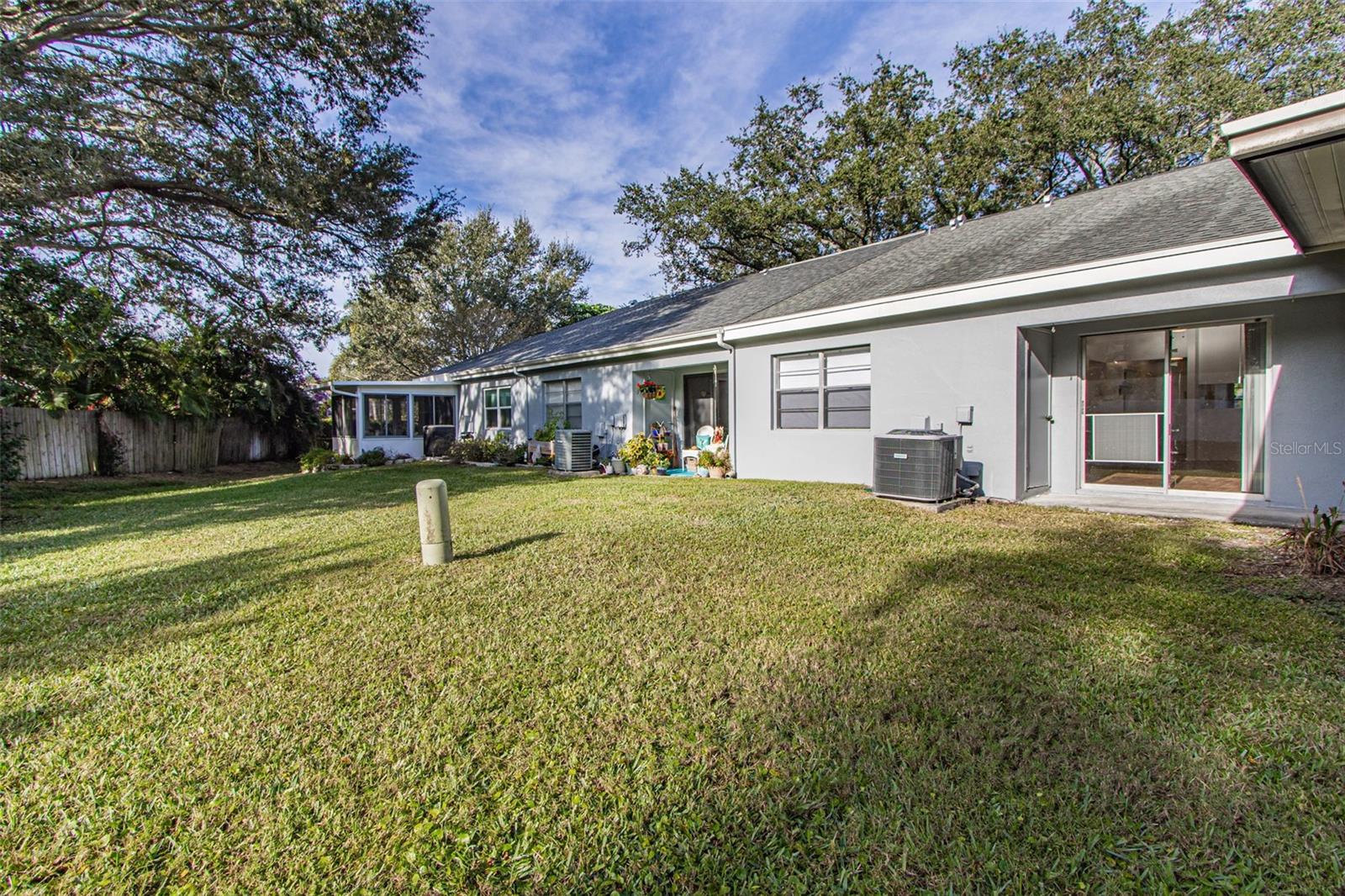 BAY TOWNE WEST - Residential Lease