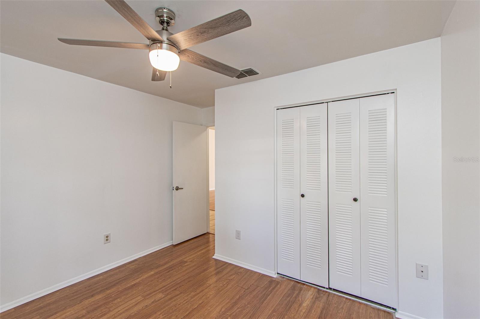 BAY TOWNE WEST - Residential Lease