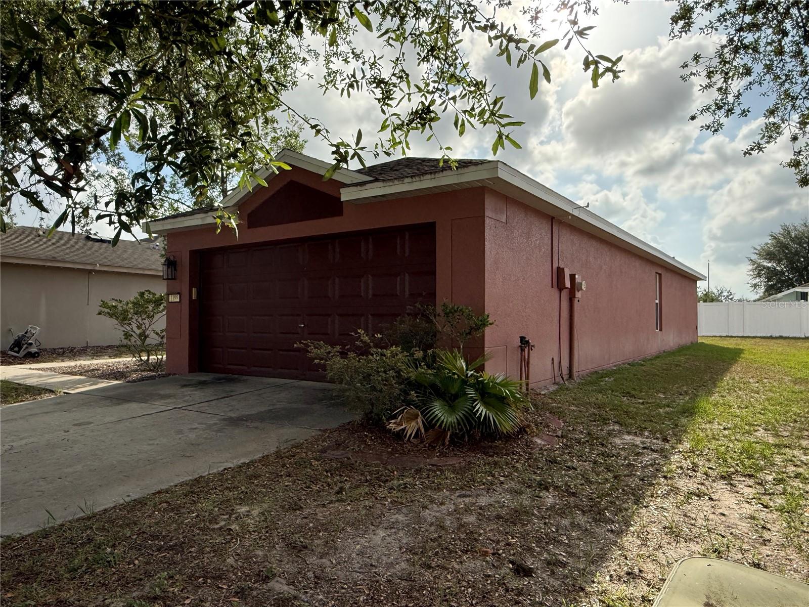 1188 THREE LEAF LANE