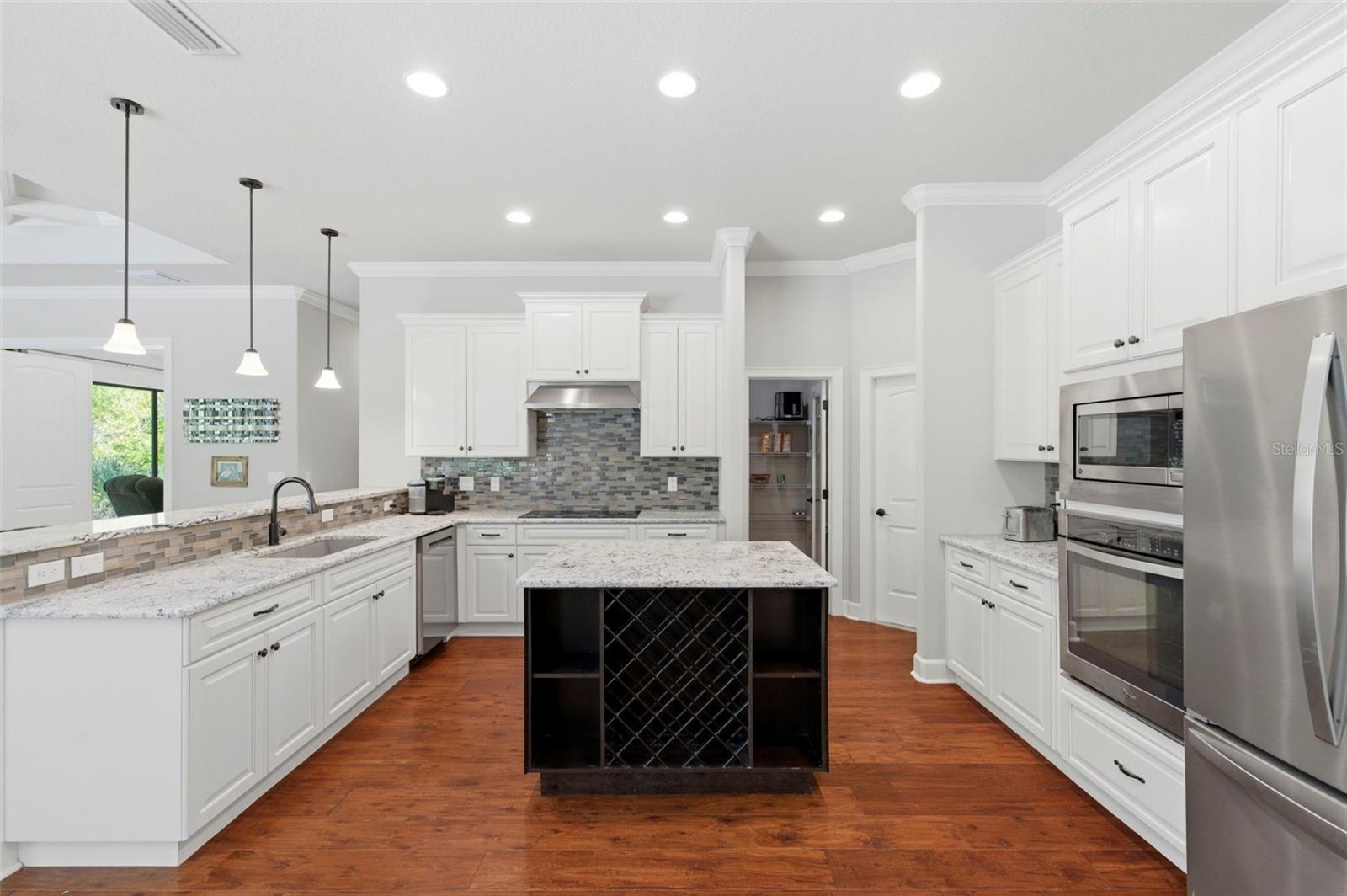 RIDGEMOOR - Residential