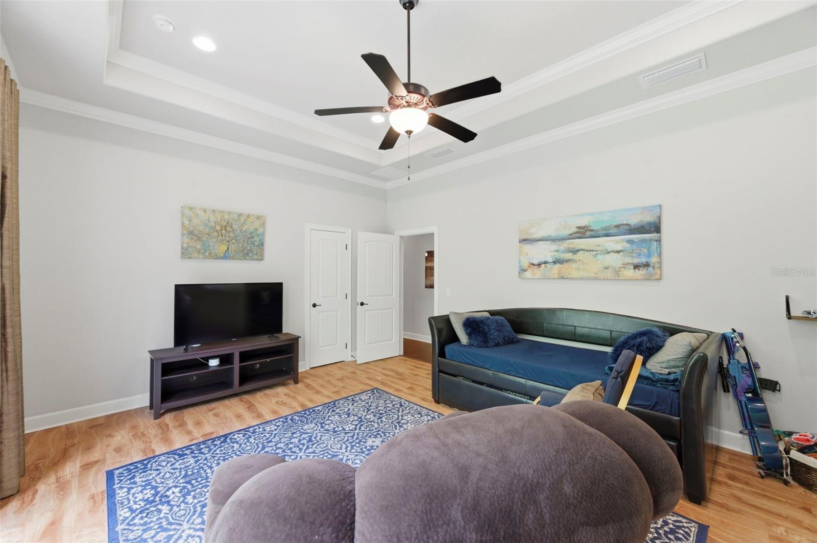 RIDGEMOOR - Residential