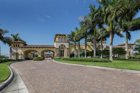 A home in VENICE