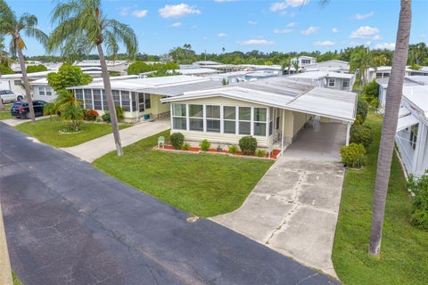 Photo of 641 Mount Lancaster Avenue NE #637, St Petersburg, FL 33702 (MLS # TB8552208)