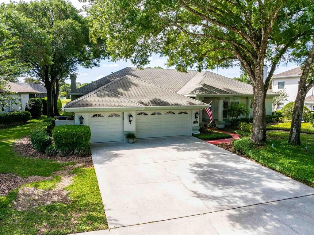 Photo of 6605 Stonington Drive N, Tampa, FL 33647 (MLS # TB8501869)