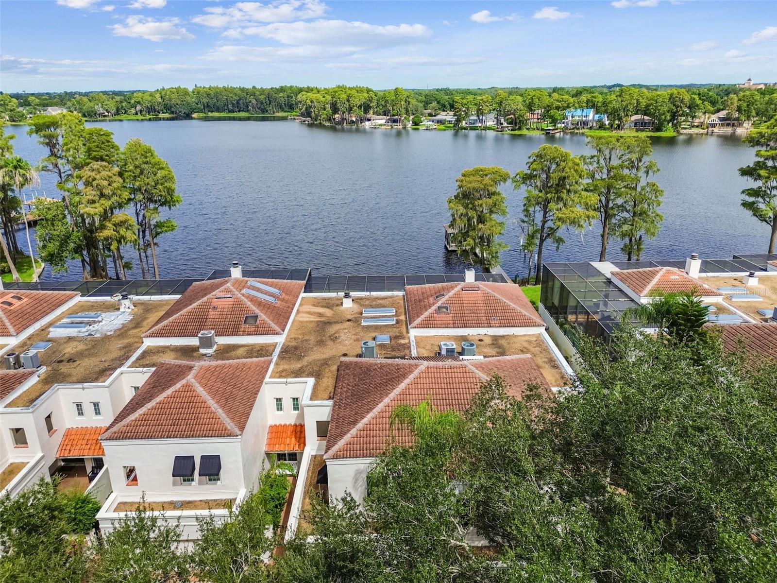 LAKE ELLEN LANDINGS III A CONDO - Residential