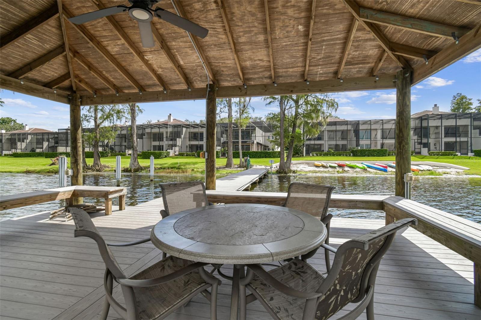 LAKE ELLEN LANDINGS III A CONDO - Residential