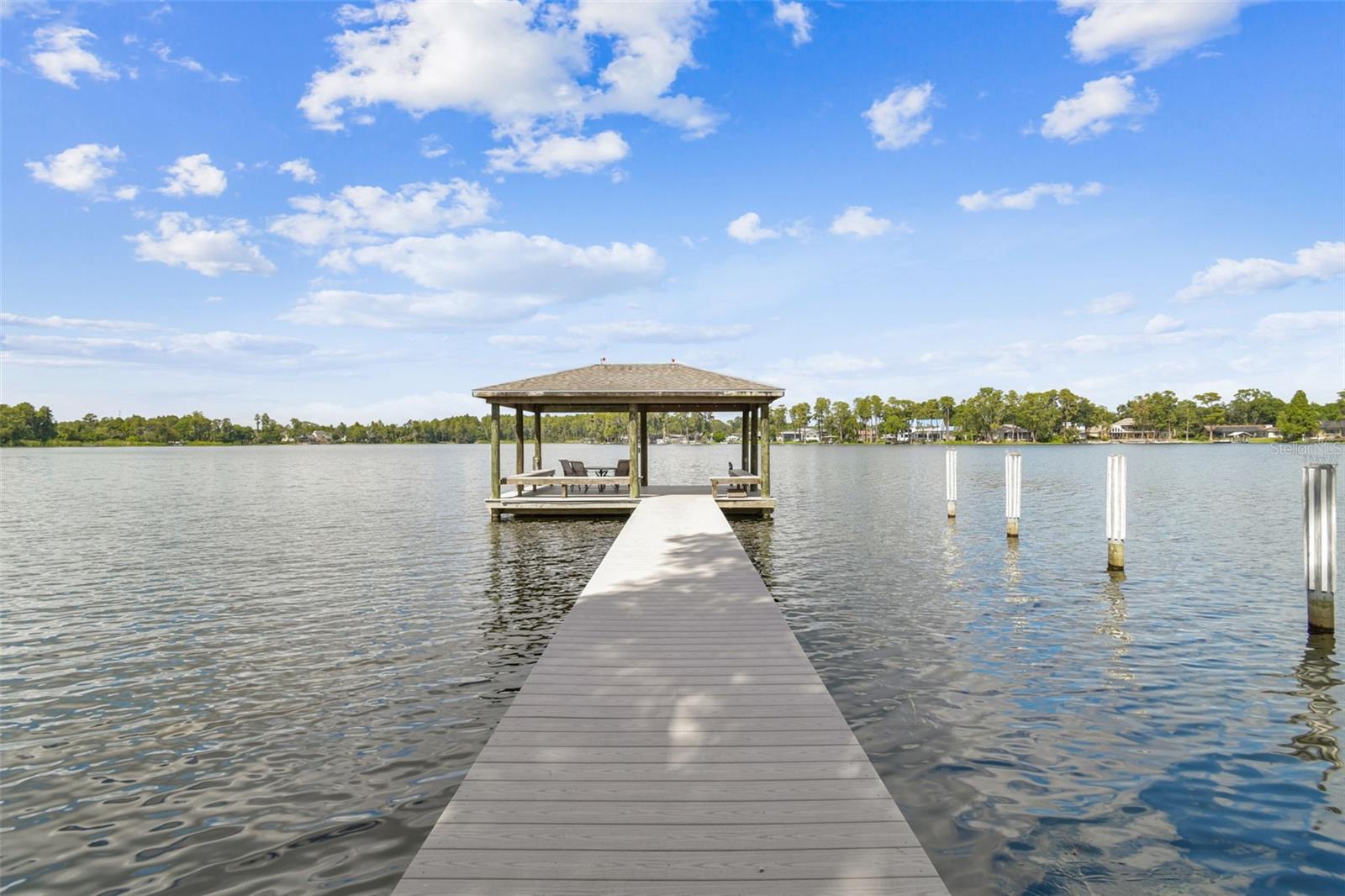 LAKE ELLEN LANDINGS III A CONDO - Residential