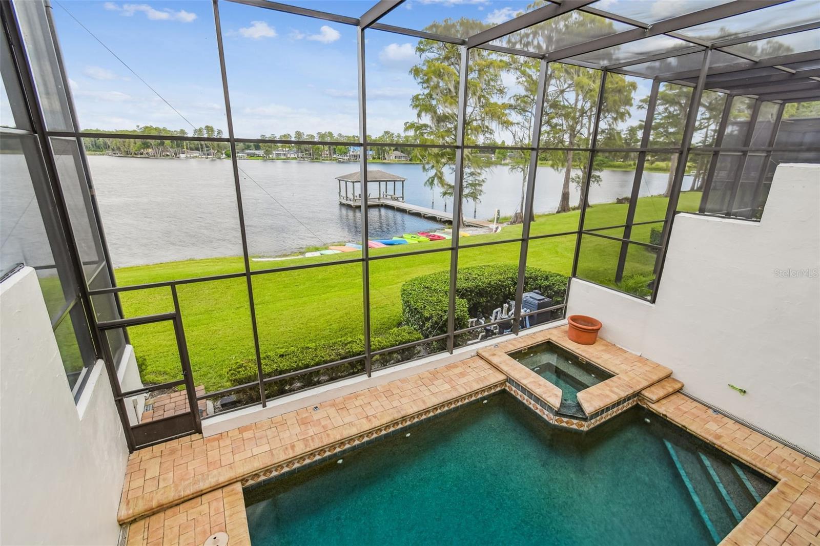 LAKE ELLEN LANDINGS III A CONDO - Residential