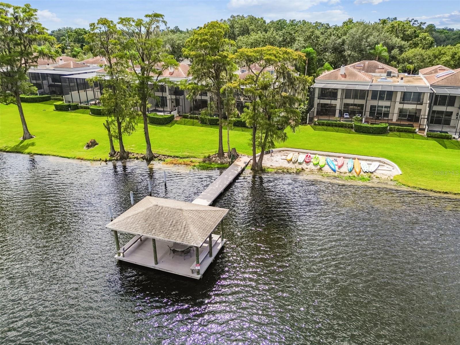 LAKE ELLEN LANDINGS III A CONDO - Residential