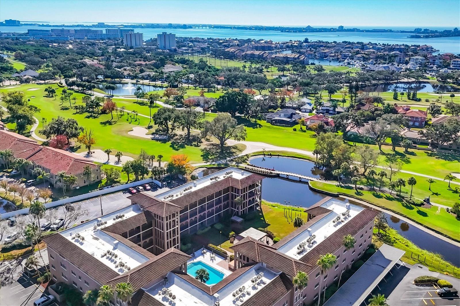 GOLFVIEW I - Residential