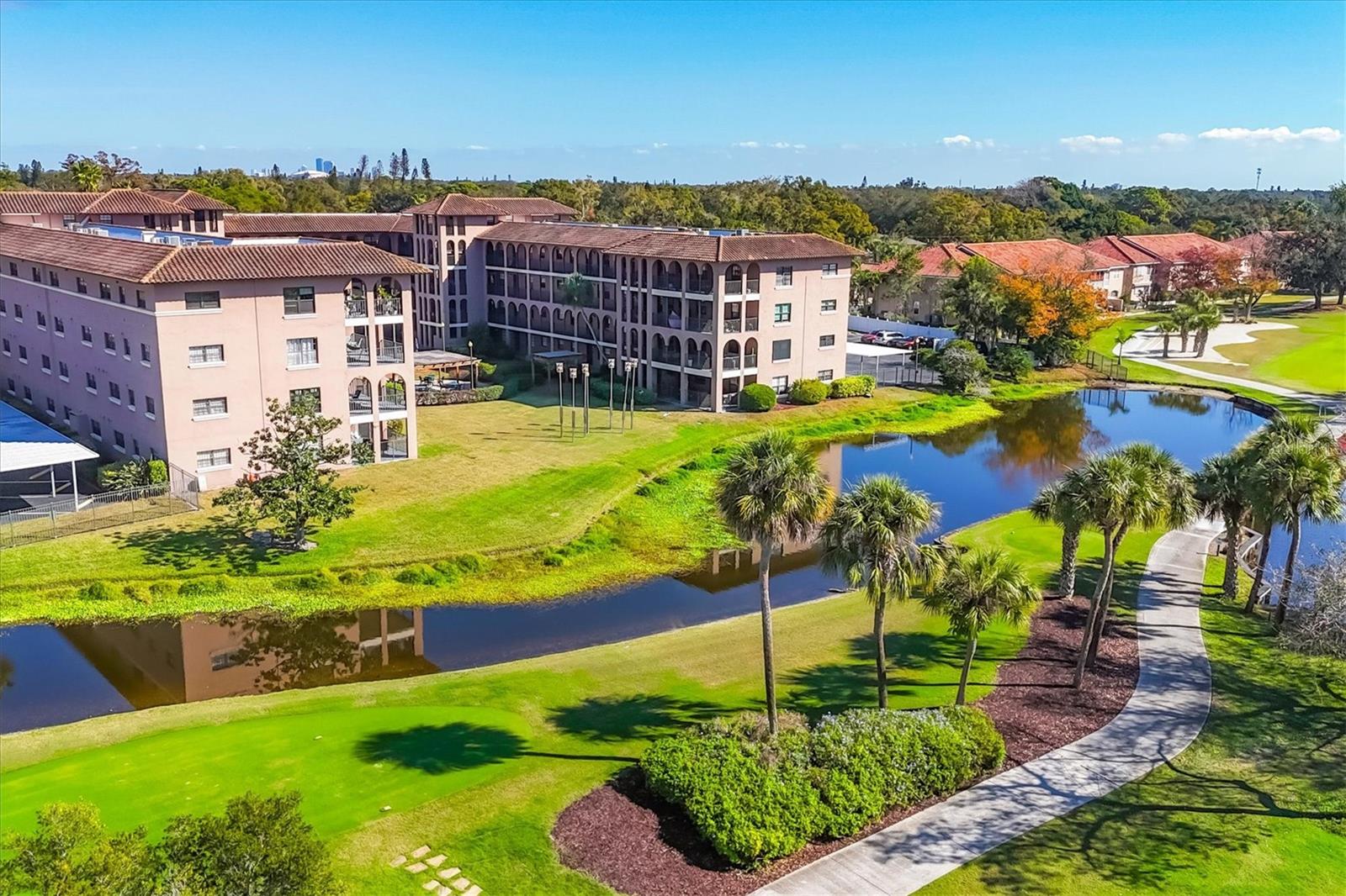 GOLFVIEW I - Residential