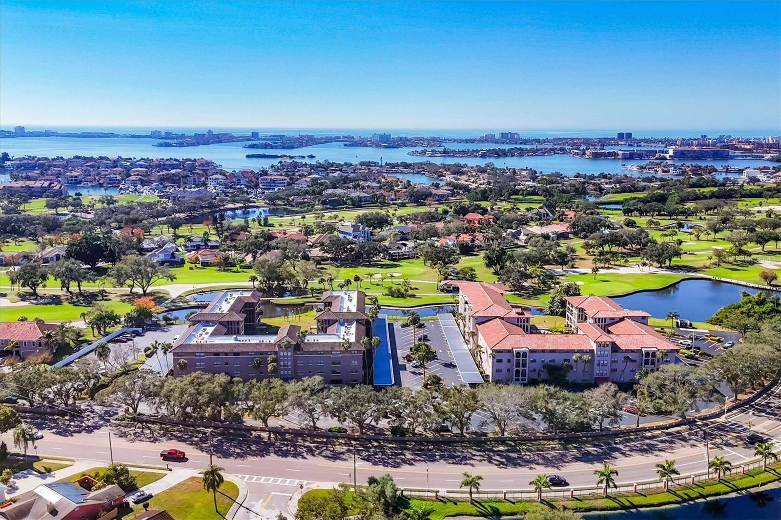 GOLFVIEW I - Residential