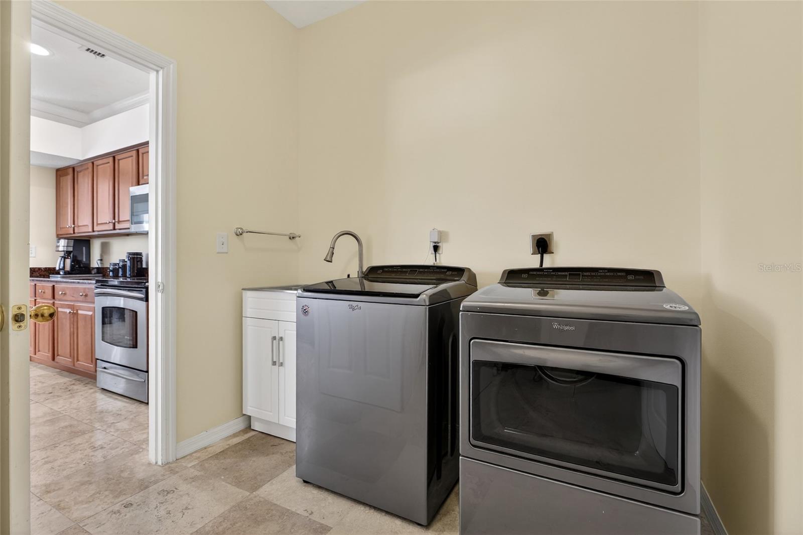 SUNRIDGE ESTATES - Residential