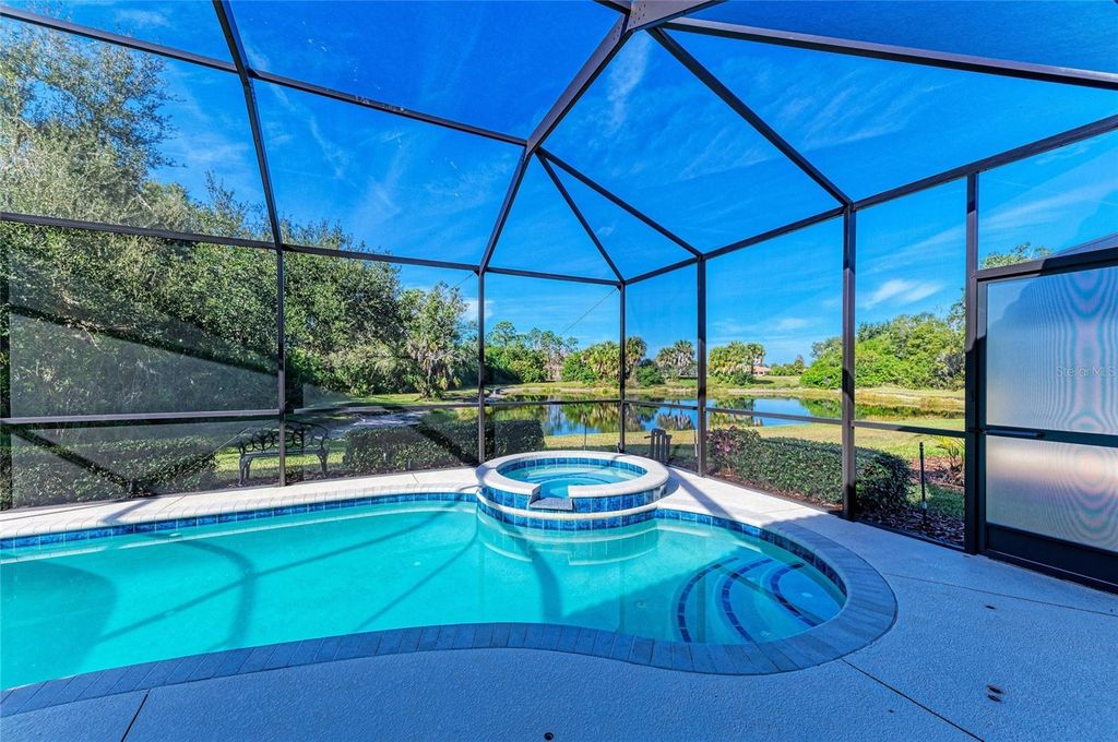 Photo of 6618 Tailfeather Way, Bradenton, FL 34203 (MLS # A4679161)