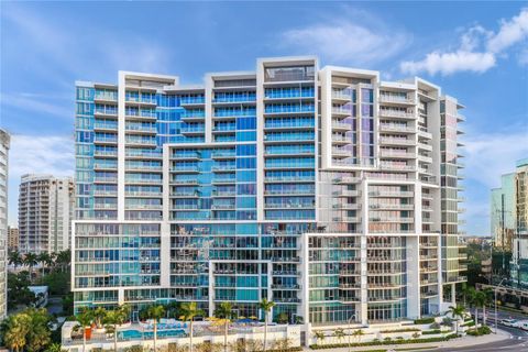 Photo of 1155 N Gulfstream Avenue #708, Sarasota, FL 34236 (MLS # A4668511)