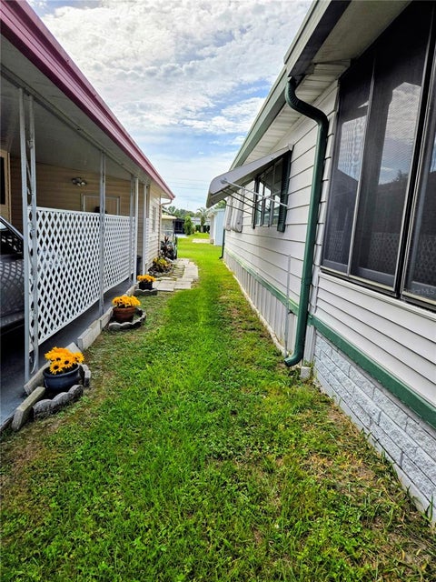 6245 Quality Lane, Zephyrhills, FL 33542