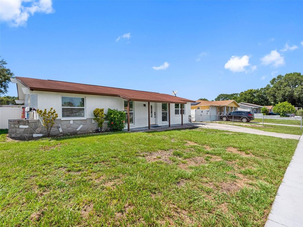 Photo of 8332 Garrison Circle, Tampa, FL 33615 (MLS # TB8444020)