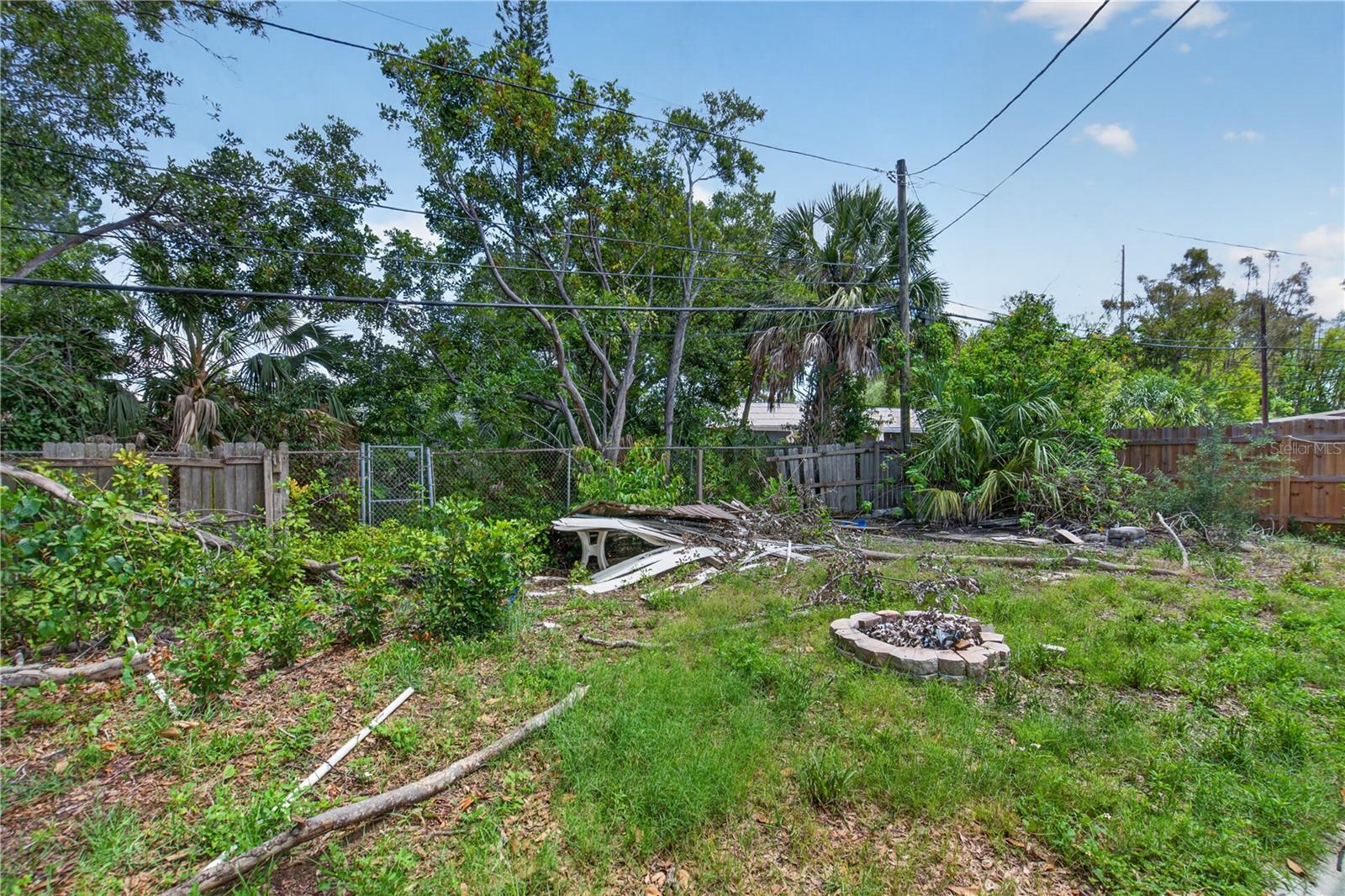 JUNGLE COUNTRY CLUB 2ND ADD - Residential