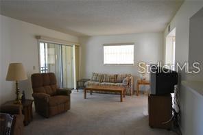 LAKESIDE CONDO APTS - Residential Lease