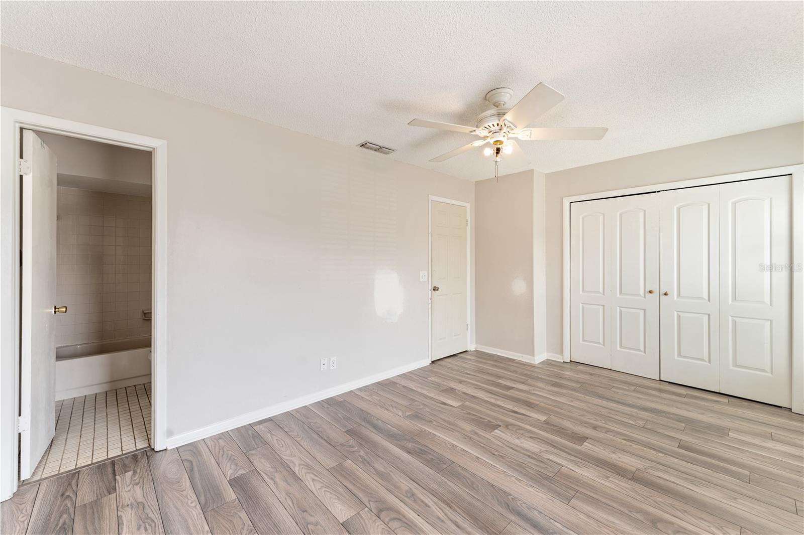 VILLAS OF NORTHDALE PHASE 1 - Residential