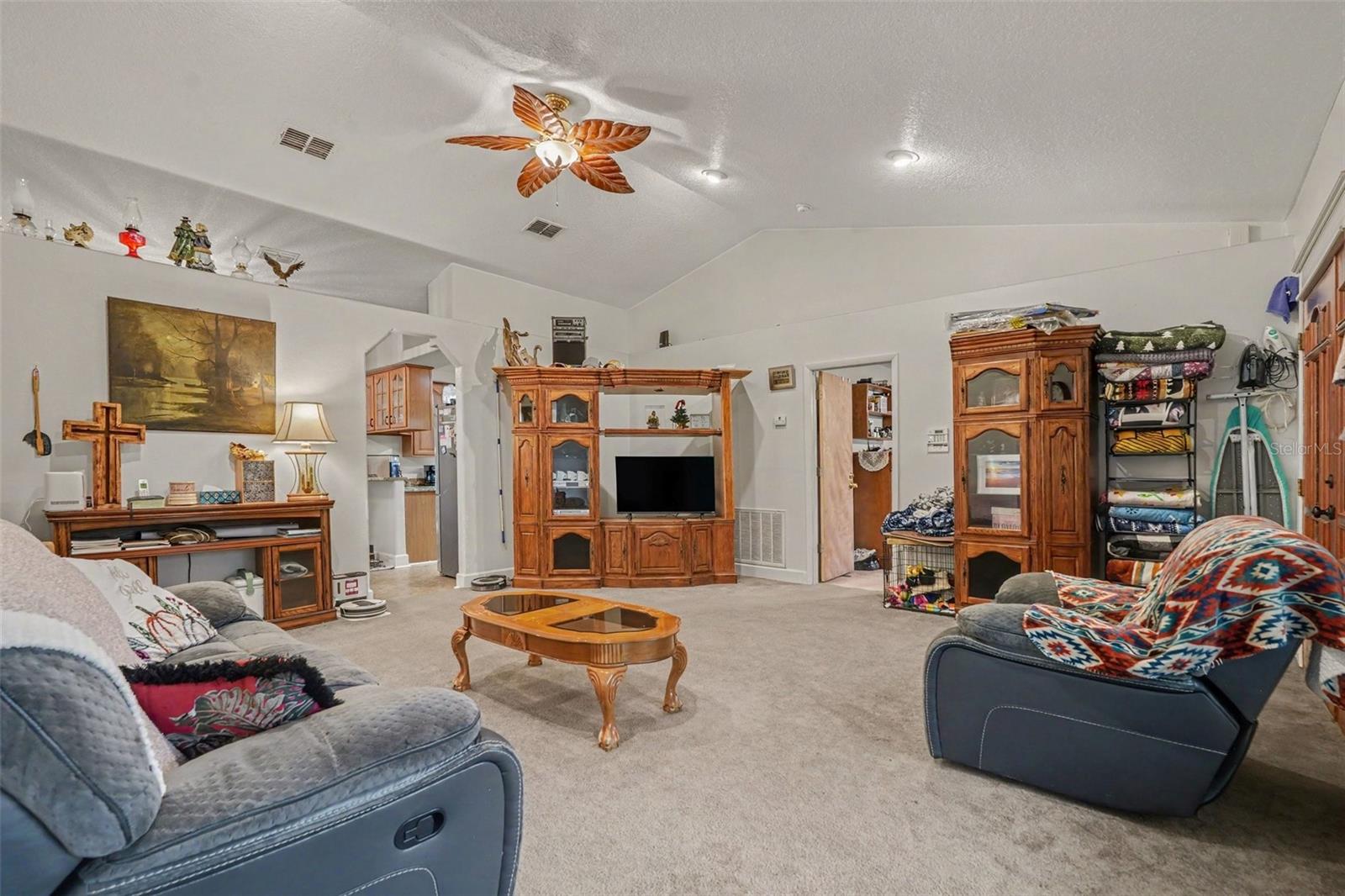 9172 KEDRONE DRIVE