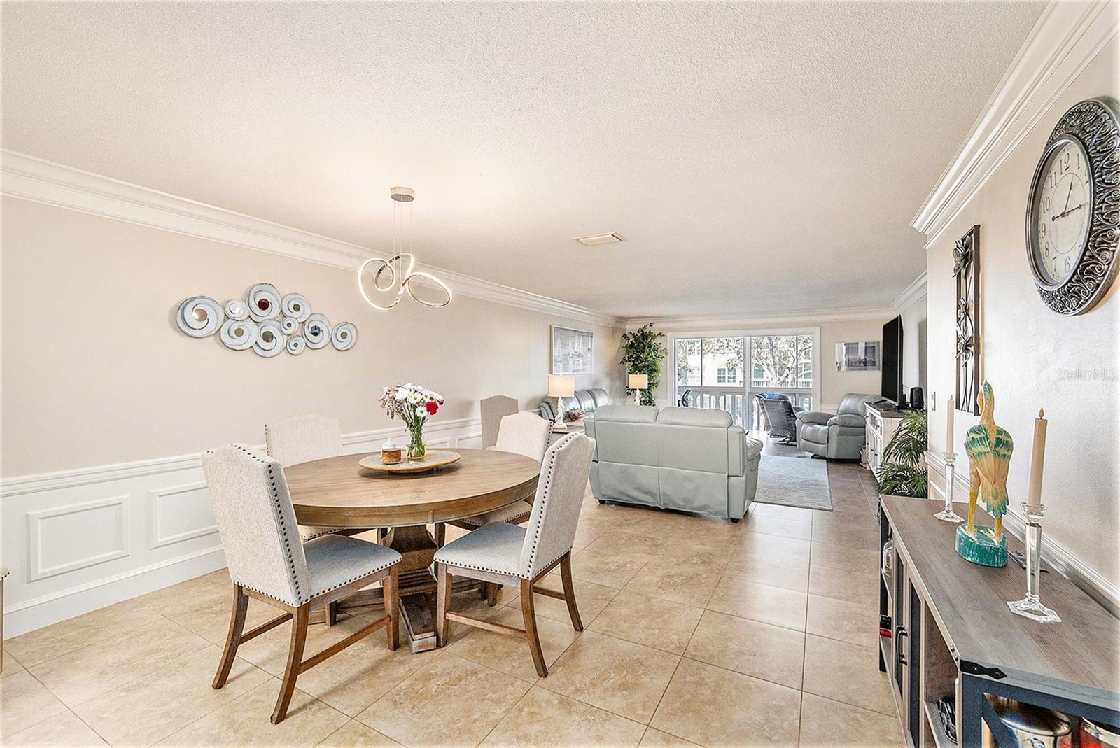 139 BLUFF VIEW DRIVE 105