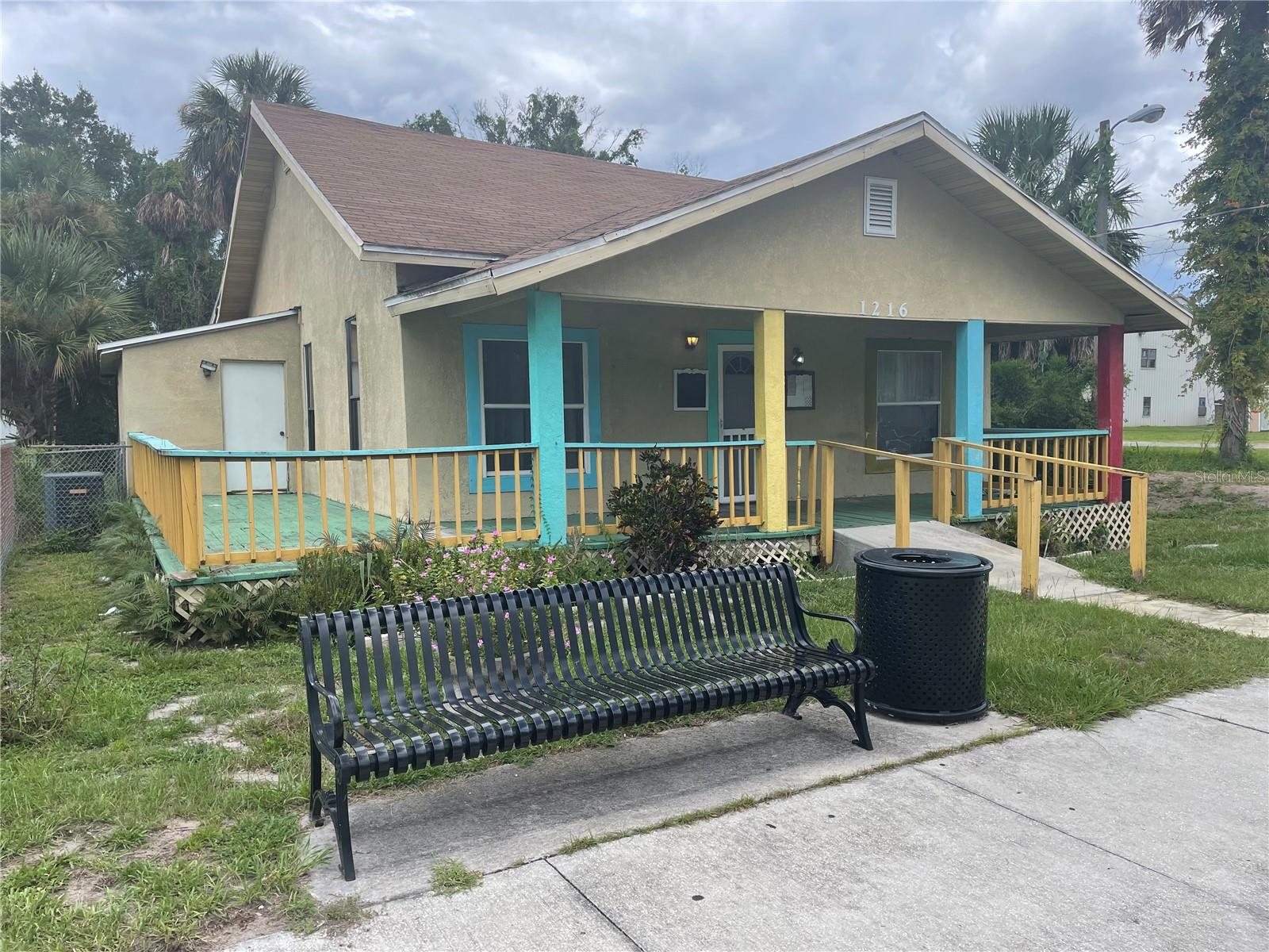 SOUTH SANFORD - Residential