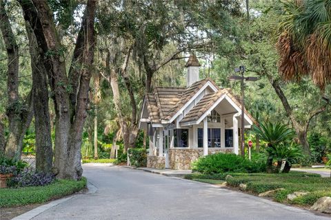 A home in LONGWOOD