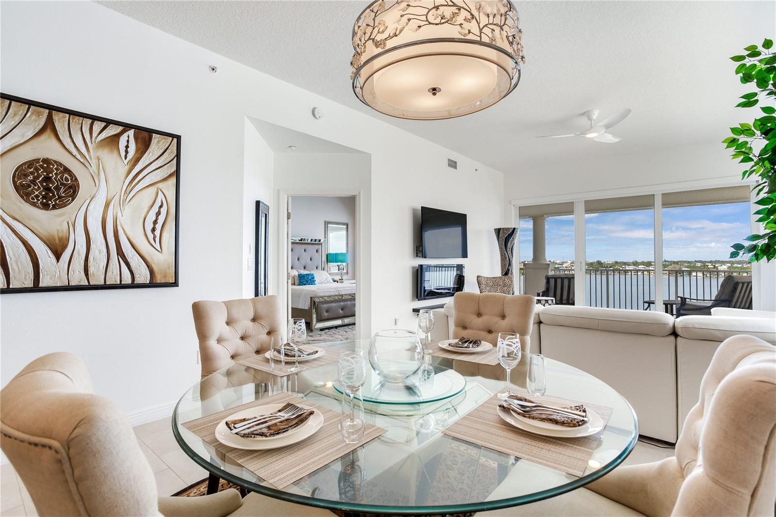 LAS FLORES CONDO - Residential