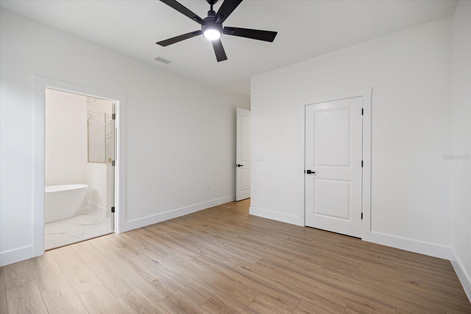 NORTH PORT CHARLOTTE ESTATES ADD 01 - Residential