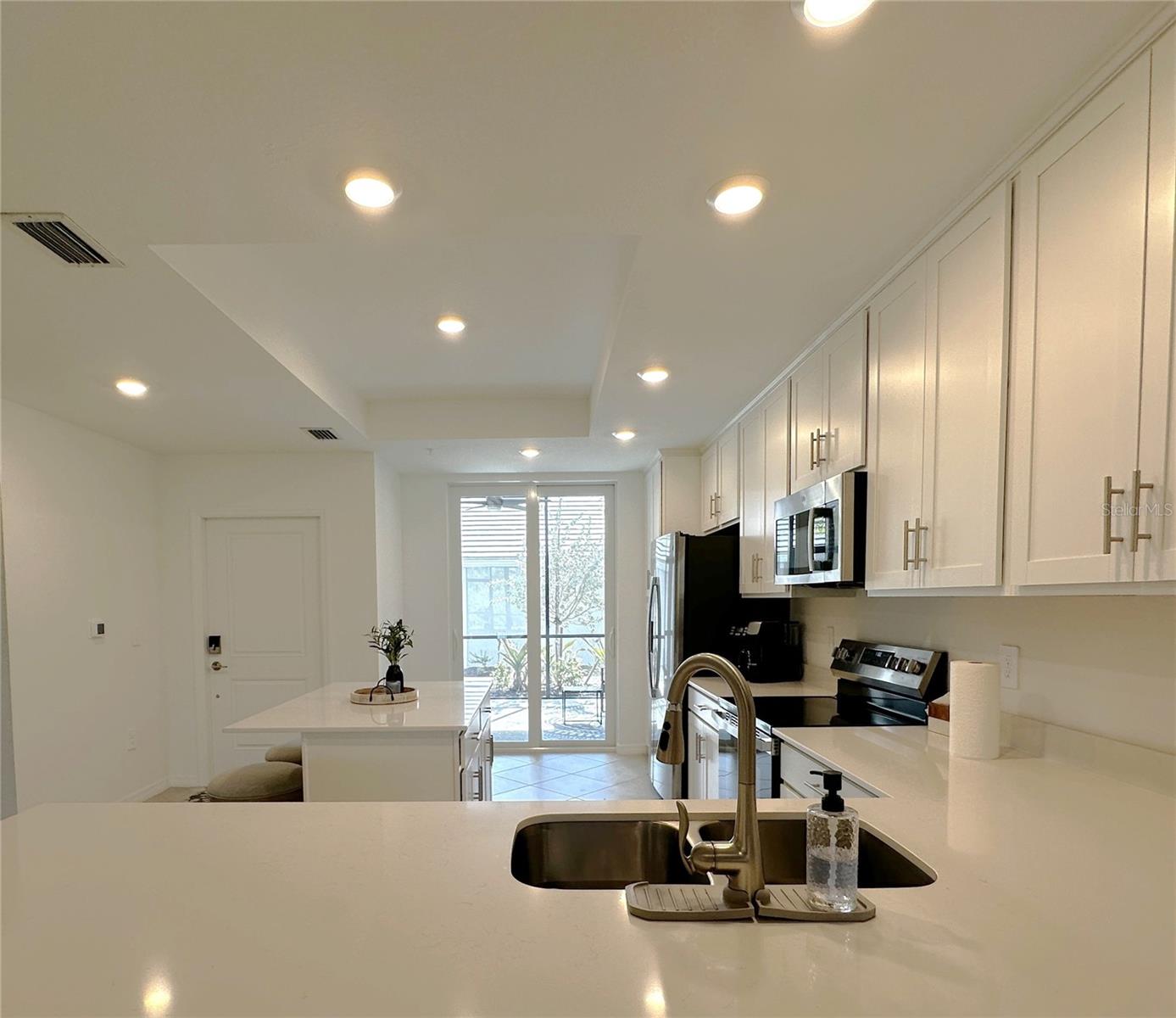 HERITAGE LANDING GOLF & COUNTRY CLUB - Residential Lease