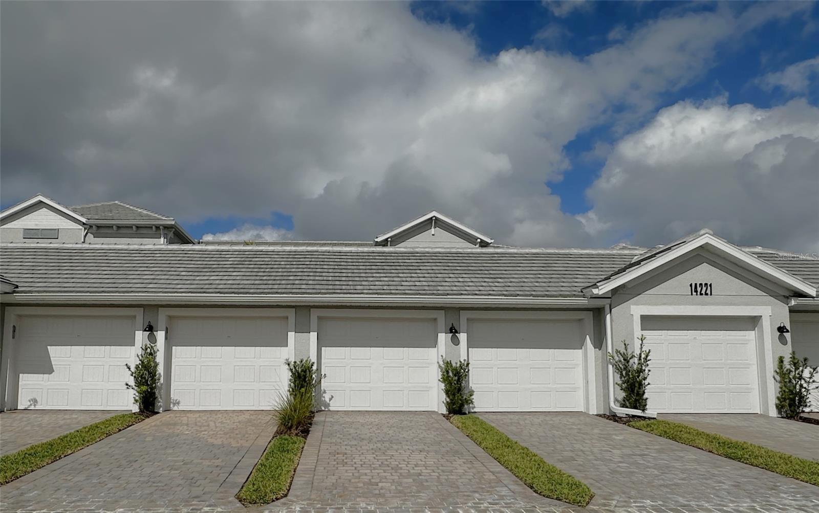 HERITAGE LANDING GOLF & COUNTRY CLUB - Residential Lease