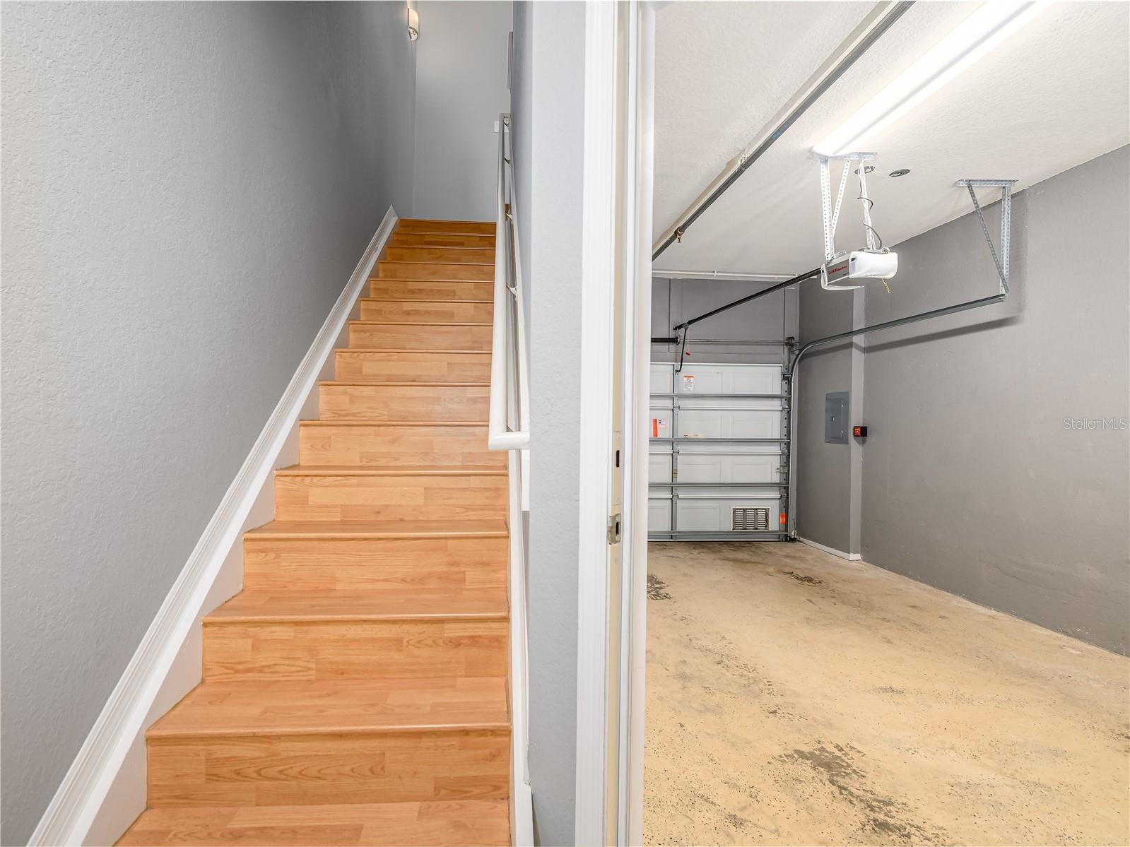 CORDOBA BEACH PARK - Residential Lease