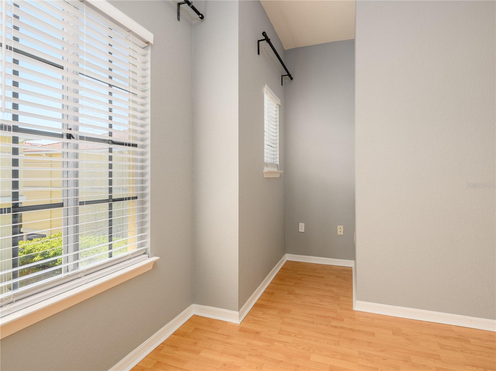 CORDOBA BEACH PARK - Residential Lease