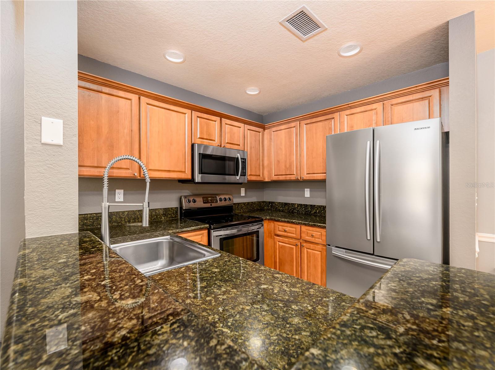 CORDOBA BEACH PARK - Residential Lease
