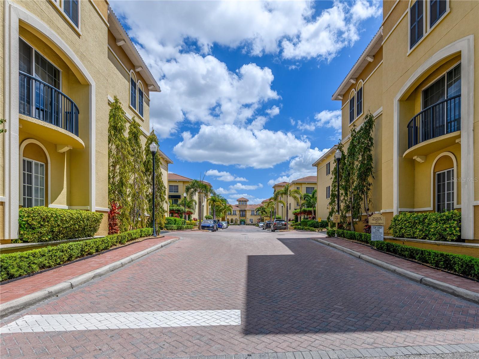 CORDOBA BEACH PARK - Residential Lease