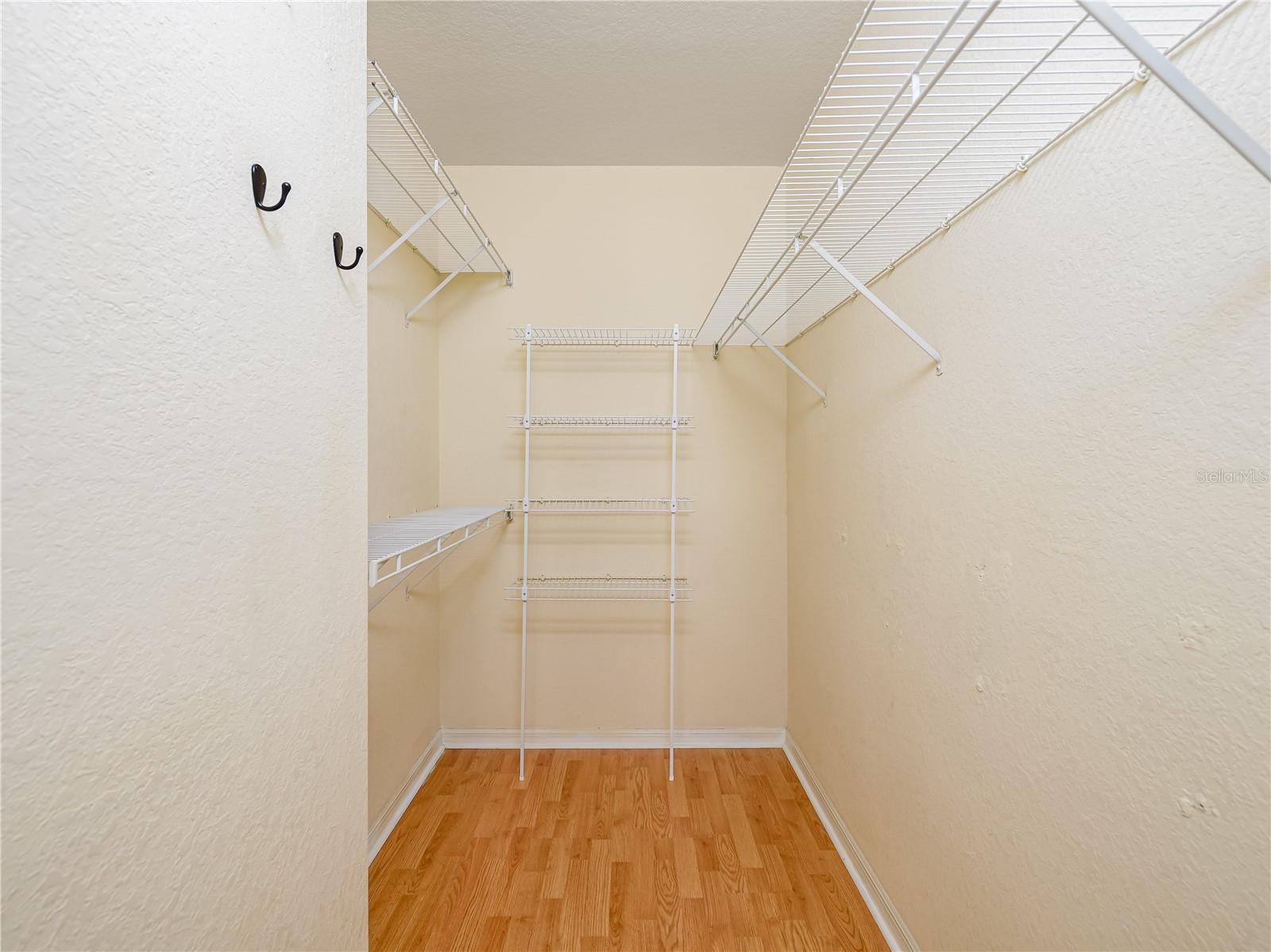 CORDOBA BEACH PARK - Residential Lease