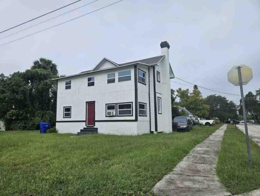 SHOW BY APPOINTMENT ONLY CONTACT LISTING AGENT.