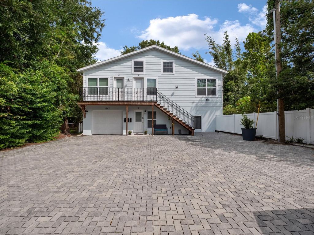 Photo of 1505 Catherine Street, Orlando, FL 32801 (MLS # O6417011)