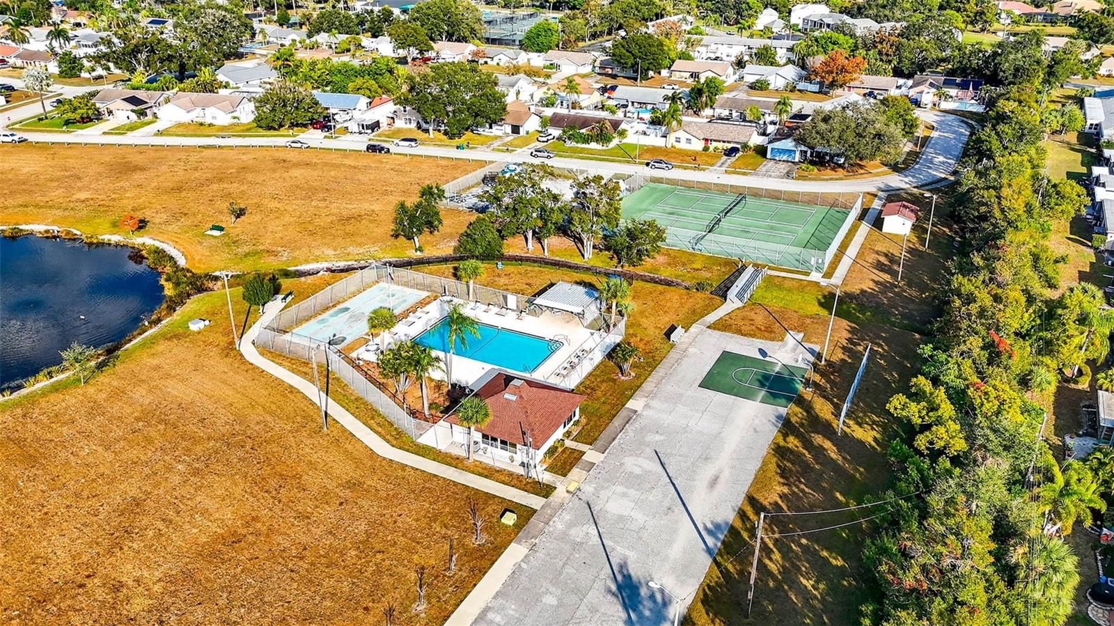 BENT TREE ESTATES-SEC B - Residential